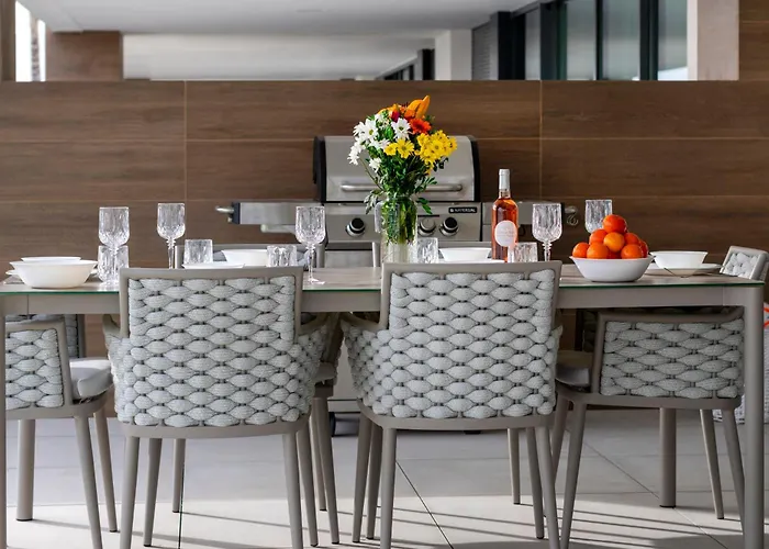 The White House *